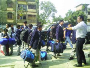 Residential school students leave for home in Darjeeling. Photo: UNI
