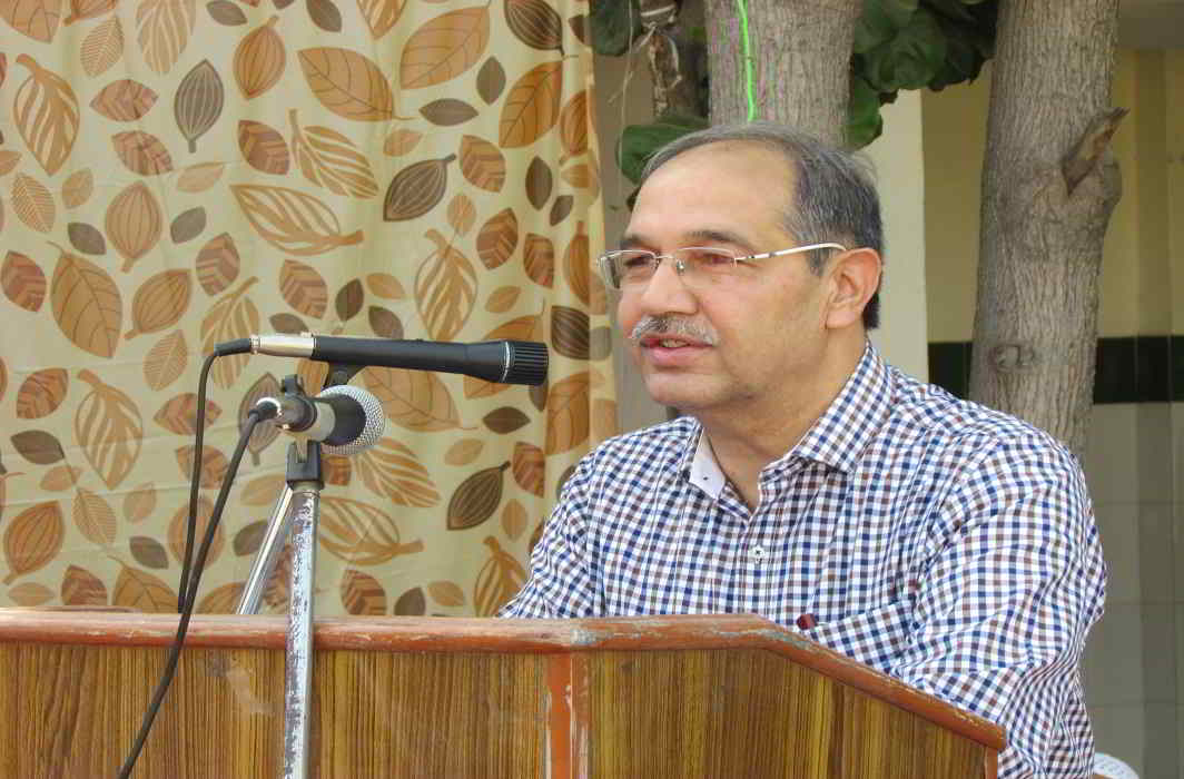 Professor Tariq Mansoor