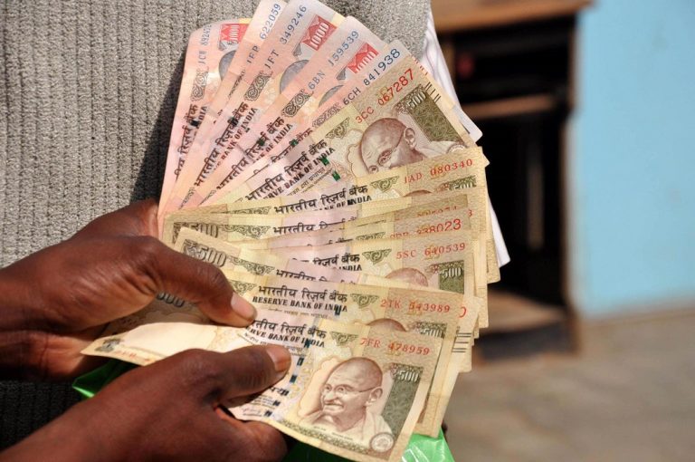 SC to set up a constitutional bench on demonetisation