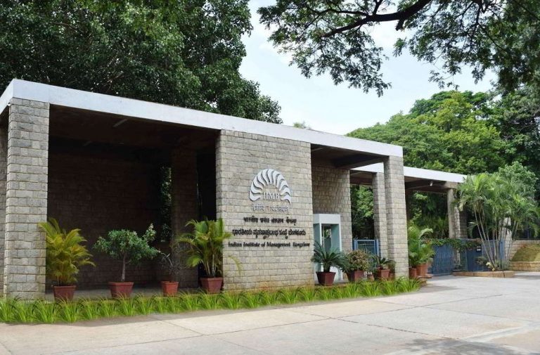 Bill to give IIMs power to grant degrees