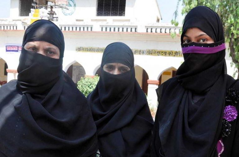 SC clarifies its stand on Triple Talaq