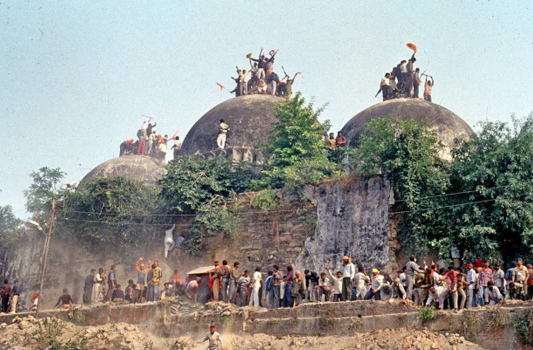 SC may re-include Advani and others as accused in Babri case