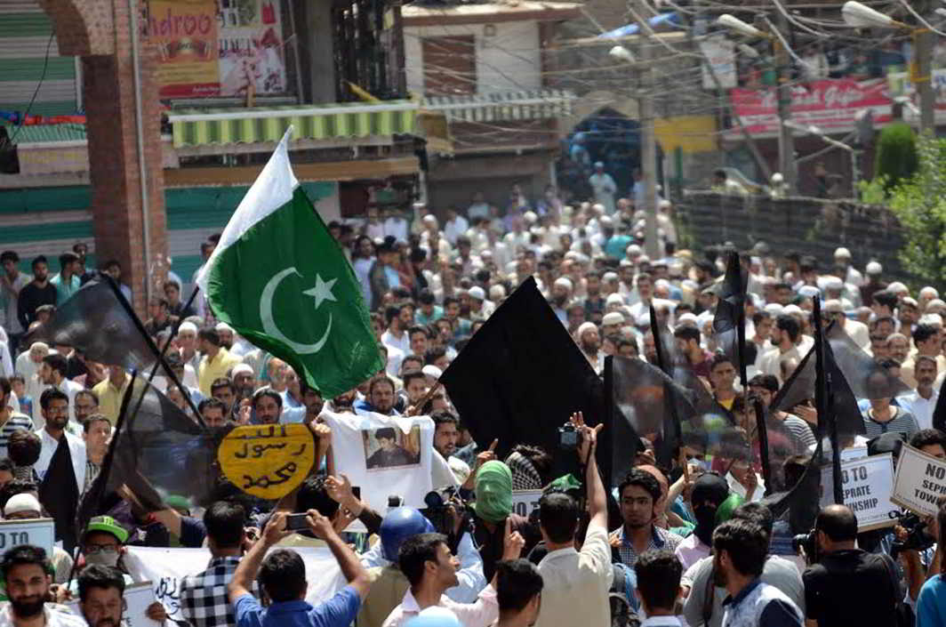 Pro-Pakistan protests in Srinagar. Photo: UNI Pro-Pakistan protests in Srinagar. Photo: UNI