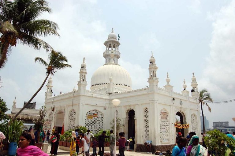 SC happy with Haji Ali Dargah’s anti-encroachment drive