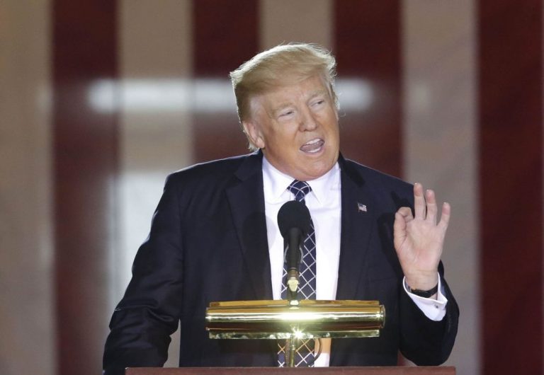 Poll says Trump an “Idiot” and “liar”