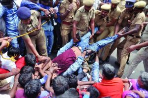 Students of IIT Madras protest against cow slaughter ban on May 31. Photo: UNI