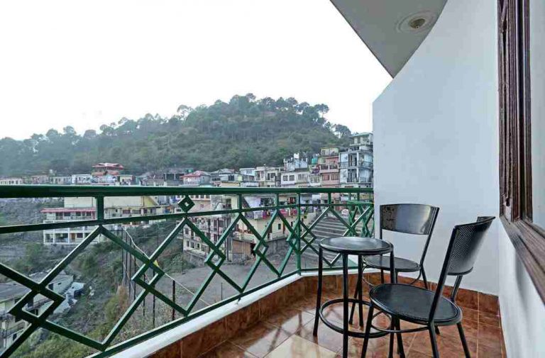 Kasauli hotel gets a breather from SC