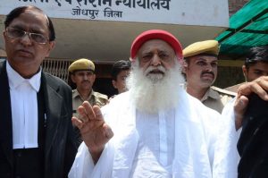 Rape accused godman Asaram Bapu being produced in Court in Jodhpur (file picture). Photo: UNI