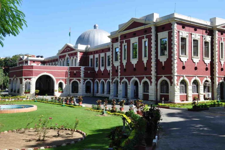Jharkhand HC forces 12 judges into retirement for “dubious conduct”
