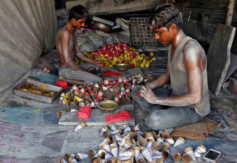 No blanket ban on fireworks; SC modifies judgment with 16 guidelines