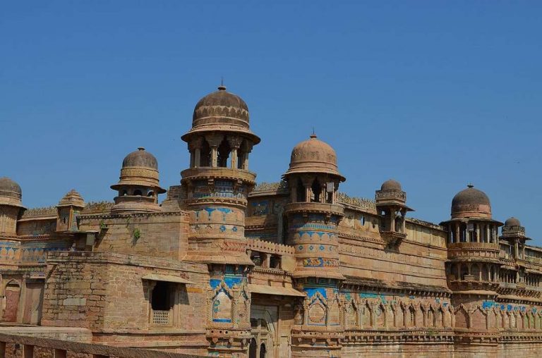 SC dismisses plea asking for the construction of hostel near Gwalior Fort