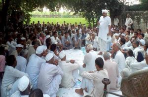 A khap panchayat in progress. The apex court has disapproved of their conduct/Photo Courtesy: ddnews.gov.in