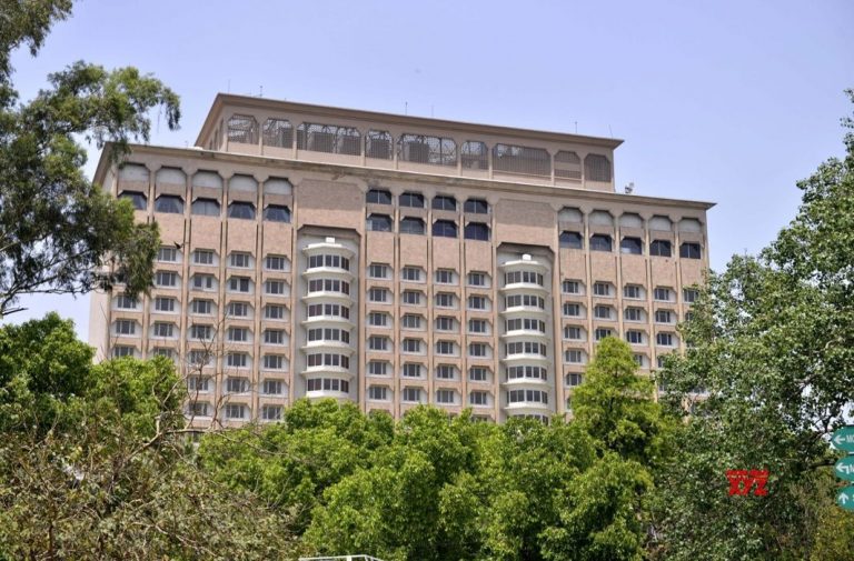 Delhi HC allows auctioning of Hotel Taj Mansingh by NDMC