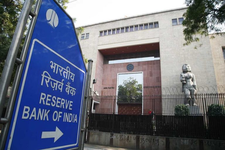 RBI 2017-18 report admits that 93.3 percent of all demonetised notes returned to the banks