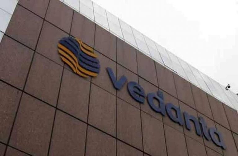 Protest-hit Sterlite plant to remain shut, SC tells Vedanta to approach Madras HC