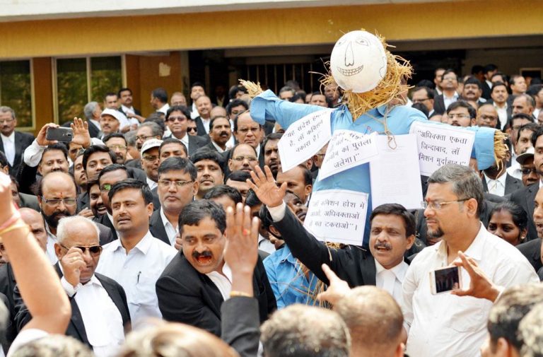 Lawyers on Strike: Law unto Themselves