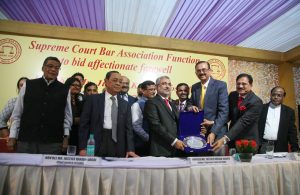Justice Kurian Joseph being presented memento by SCBA officer bearers and fellow judges at his retirement/Photo: Anil Shakya