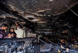 Forensic officials inspect  restaurant premises in Bengaluru after a fire killed five people/Photo: UNI