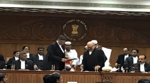 Justice VG Arun taking the oath of office in the Kerala High Court/Photo: SNS