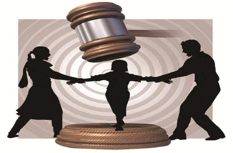 SC Issues Notice in PIL Challenging rule of exclusive Custody of Child
