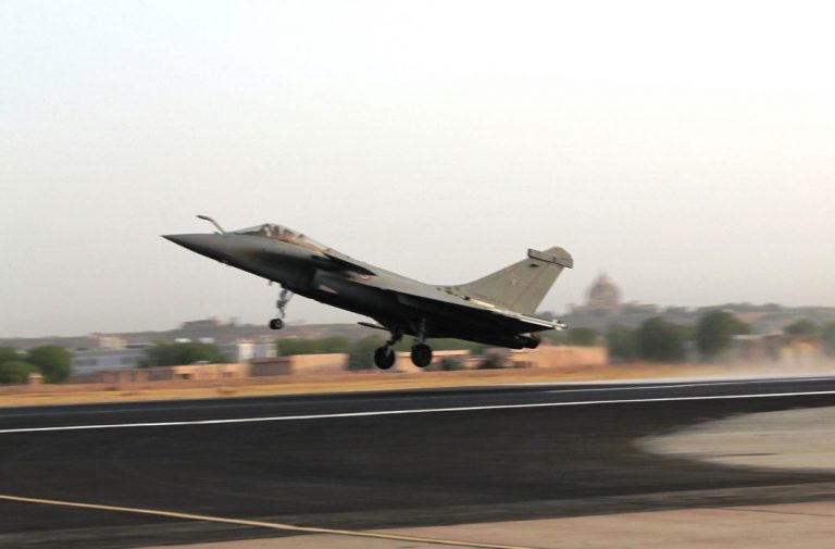 Supreme Court Reserves Order On Rafale Review, Gives Two Weeks for Written Submissions
