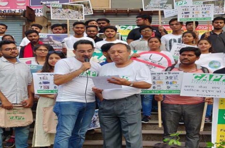 Roadshow against Single-Use Plastic in Noida; Finds support in Engg students