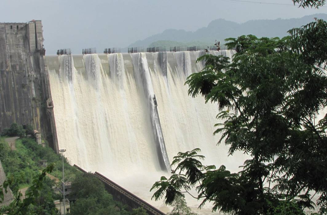 The Gujarat government had raised the water level of the Sardar Sarovar Dam to its highest level on September 15/Photo: facebook