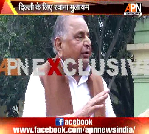 Mulayam, Shivpal leave for Delhi to meet Election Commission