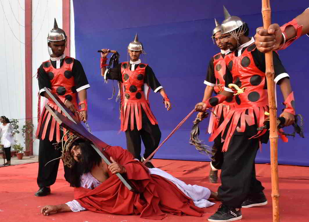 PASSION OF CHRIST: Devotees enact the crucifixion of the Lord on the occasion of Good Friday in Patna, UNI