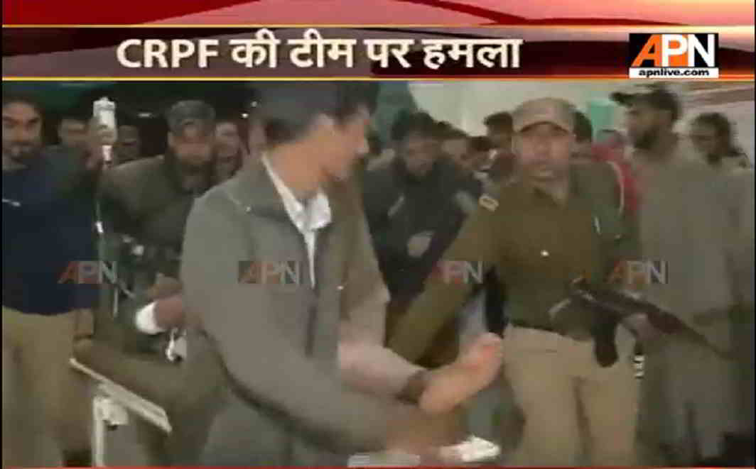 One Jawan killed, and 7 persons wounded as militant fire at CRPF convey in Kashmir
