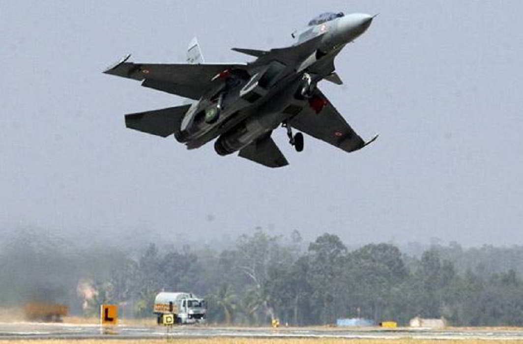 IAF's Sukhoi-30 goes missing near China border