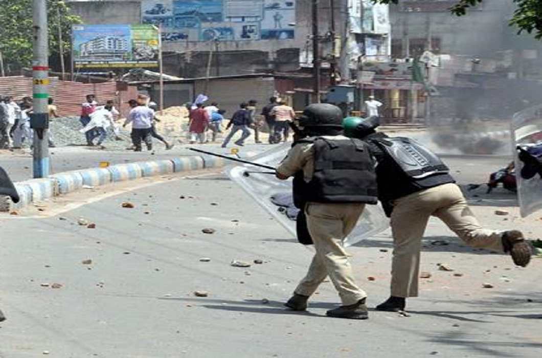 Jharkhand: Six lynched, protesters clash with police