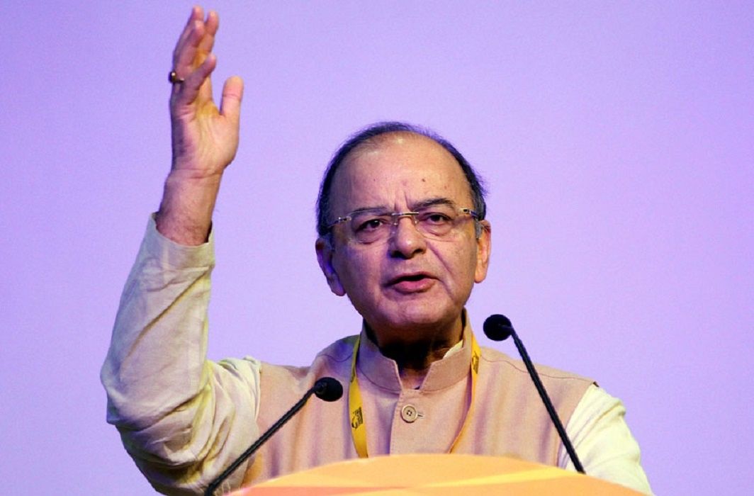 Human shield row: Army officers free to take decisions in war-like situation, says Arun Jaitley