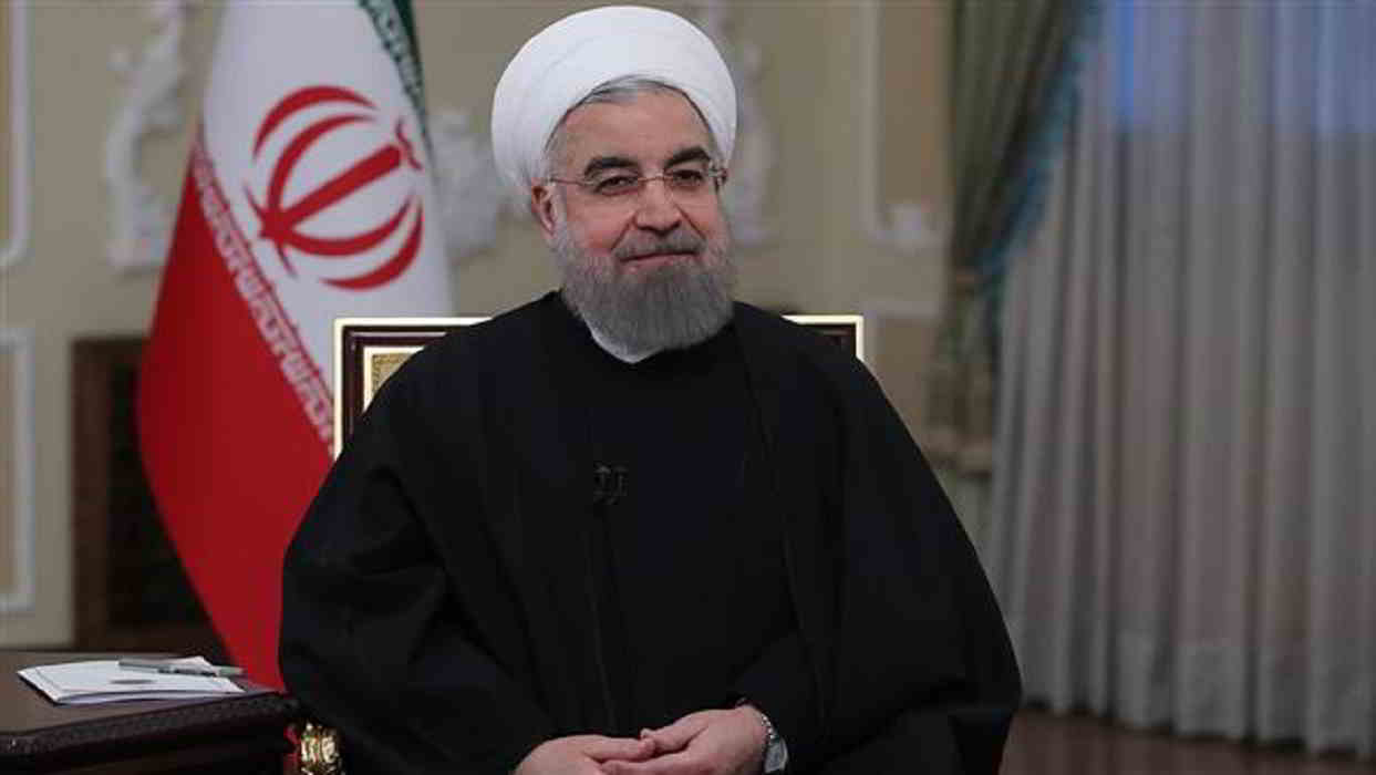 Iran: Hassan Rouhani re-elected president
