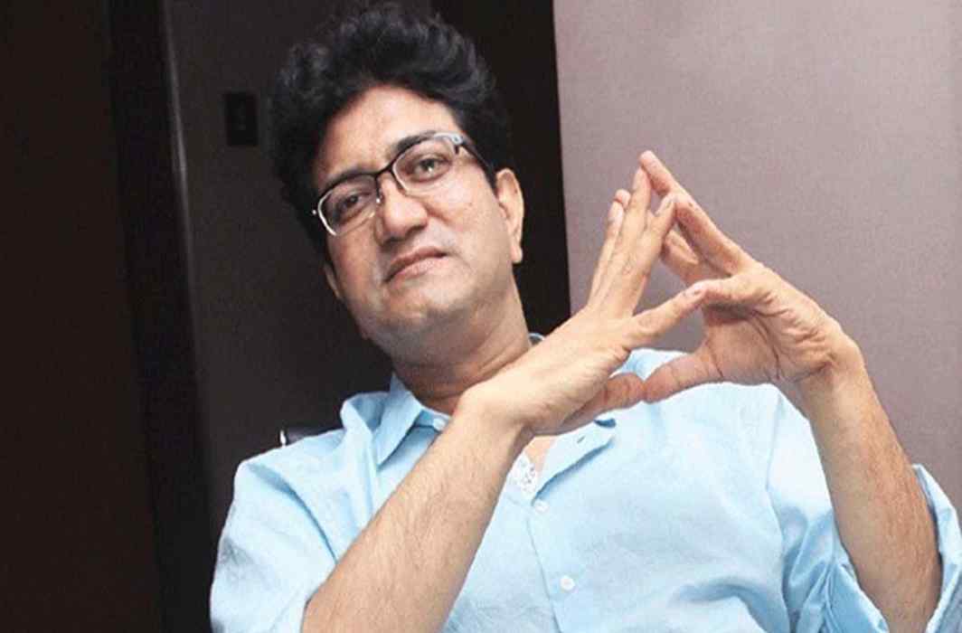 Censor board chief Prasoon Joshi bats for industry interaction on film certification