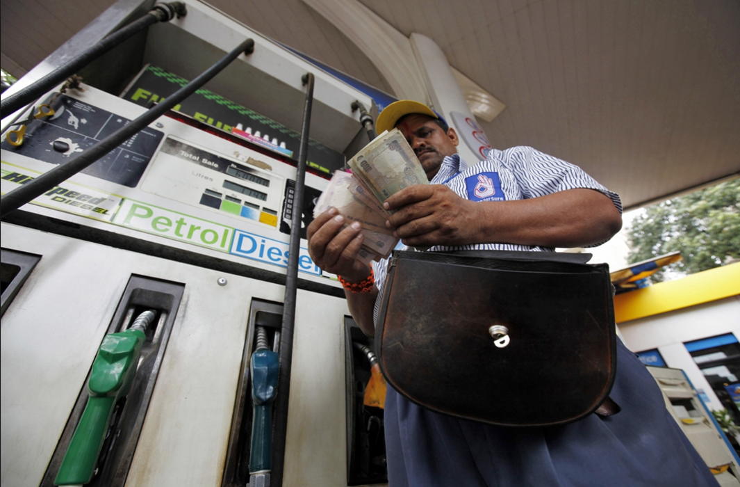Petrol Diesel prices touch the high of five years ago when crude was $30 costlier