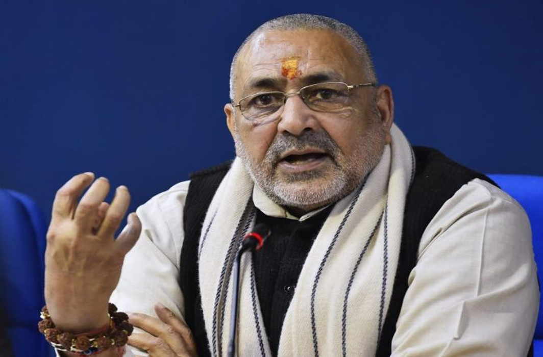 Those eating Rs 30,000 pizzas can't see Rs 12,000 jobs: Giriraj Singh