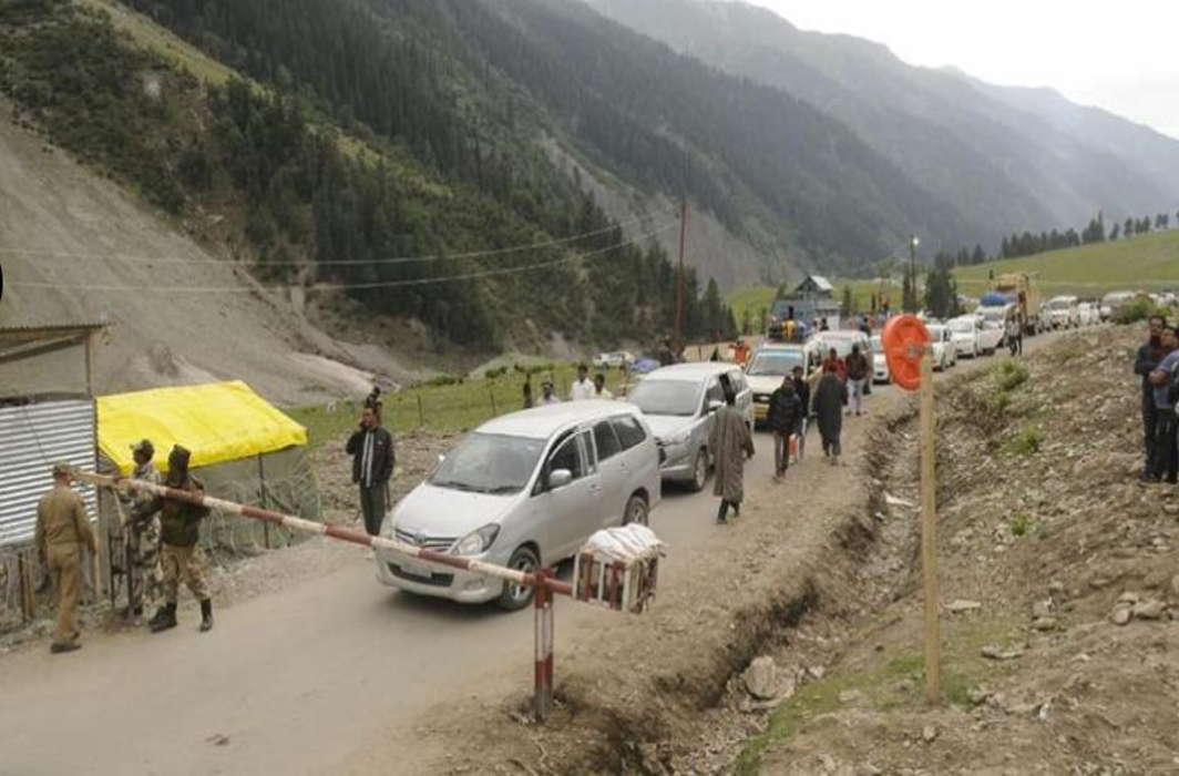Amarnath Yatra on hold due to heavy rainfall