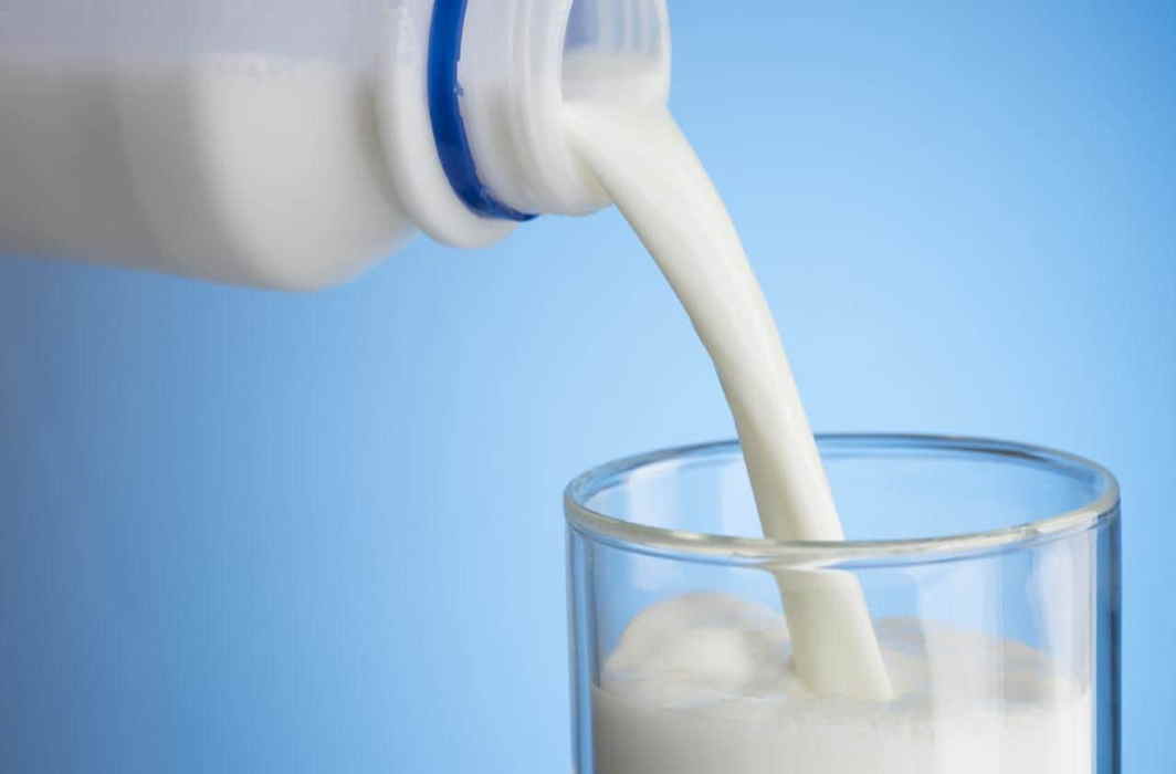 Milk supply in Maharashtra hit as dairy farmers agitate against declining prices