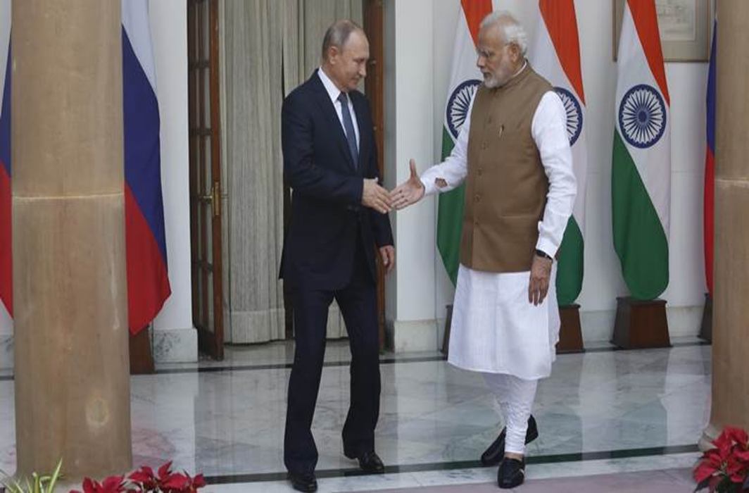India ignores US warnings to sign S-400 air defence system deal with Russia