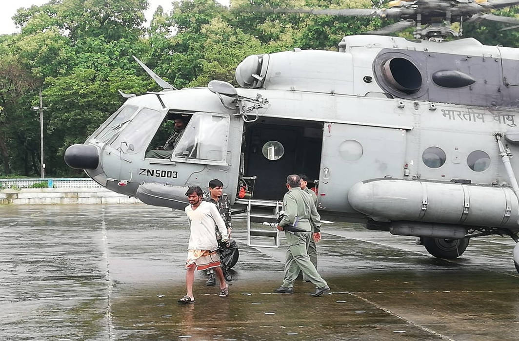 Monsoon flood havoc continues in Gujarat and Maharashtra