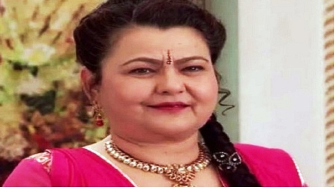 Kumkum Bhagya Actress Zarina Roshan aka Indu Daasi Khan dies due to cardiac arrest, she was 54