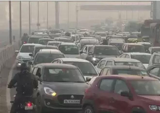 Delhi to Gurgaon traffic jam