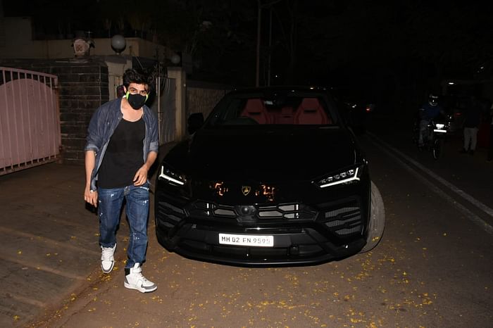 Kartik Aaryan with his Lamborghini