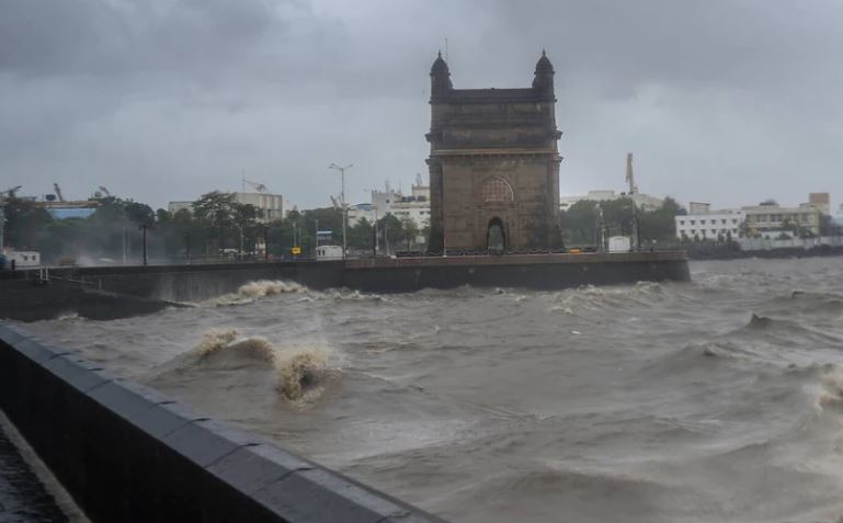 Cyclone Tauktae Mumbai
