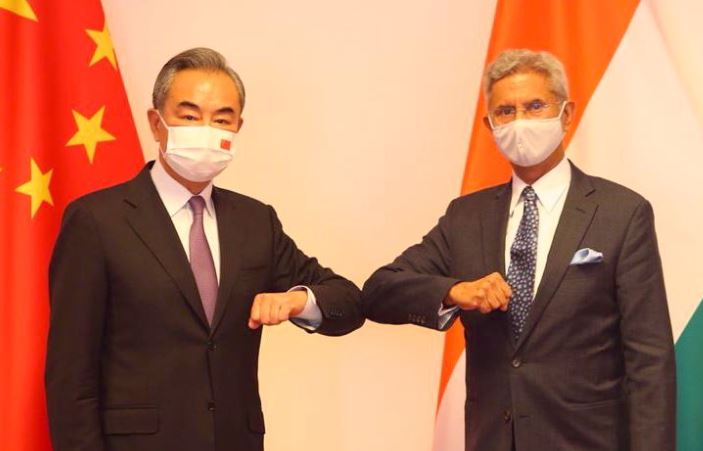Chinese Foreign Minister with Indian Foreign Minister S. Jaishankar