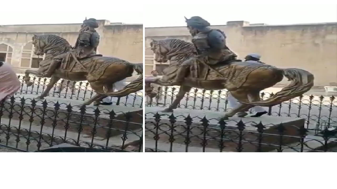 Maharaja Ranjit Singh's statue