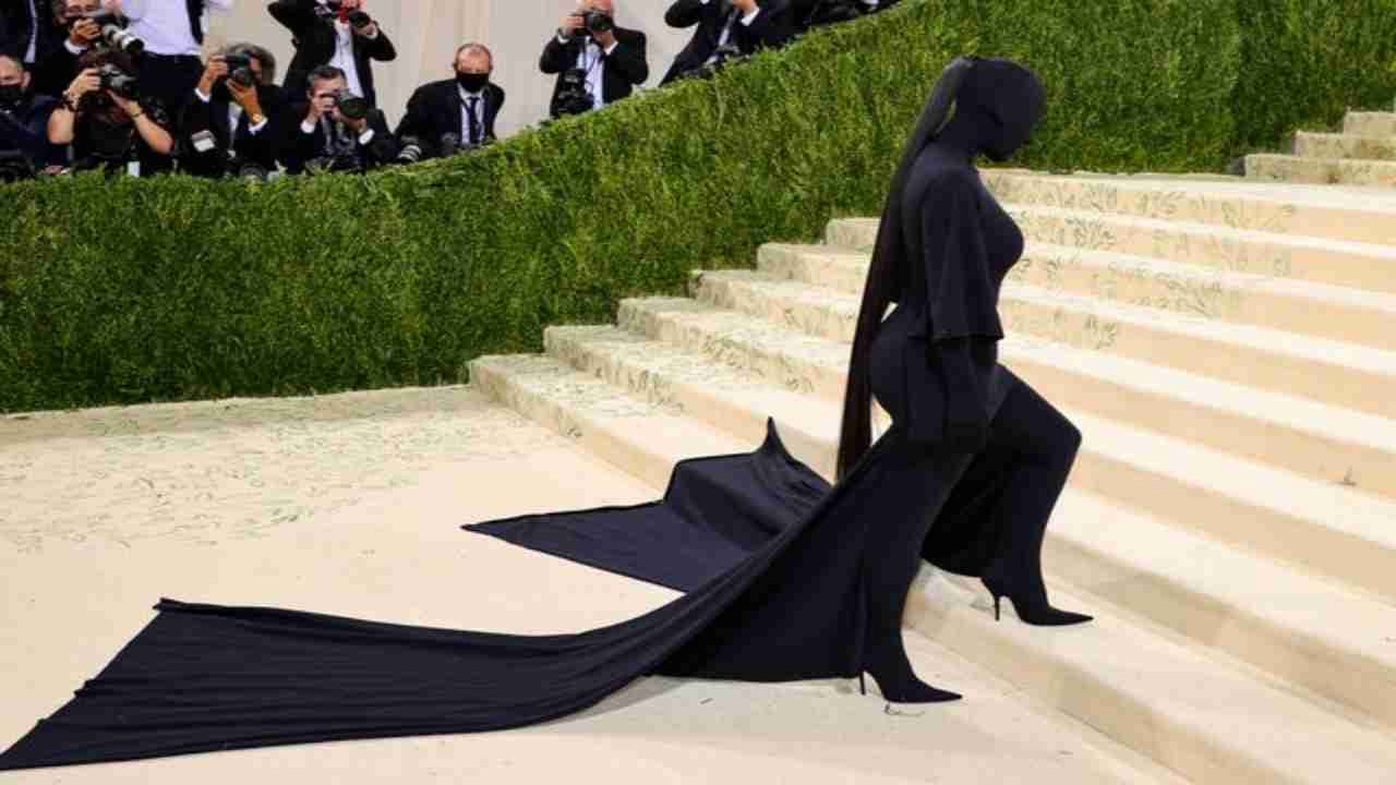 Kim Kardashian in her Balencia outfit