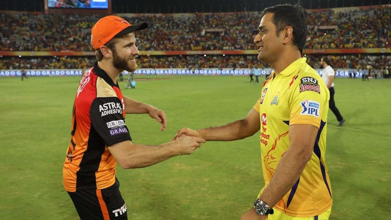 Kane-Williamson-and-MS-Dhoni-During-IPL-2018-Final