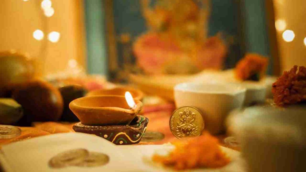 Dhanteras 2021: Buy these 5 auspicious items on this day